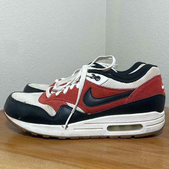 NIKE AIR MAX 1 Essential Mens Size 8.5 537383-122 Suede White/Gamma Orange - Picture 10 of 16